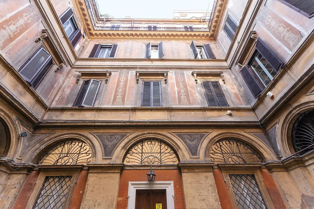 Rome As You Feel - Fontanella Borghese Luxury Apartment